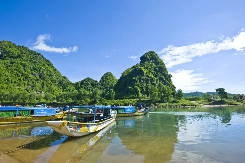 Vé tàu Hà Nội - Đồng Hới